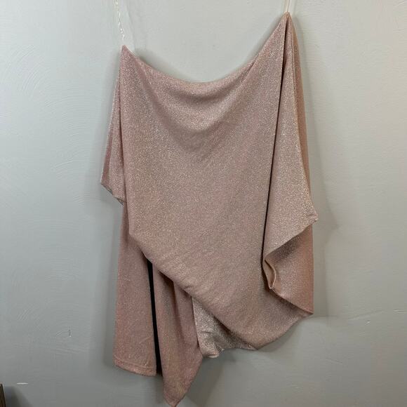 Who's Your Fave Mini Dress in Metallic Pink - Picture 2 of 7